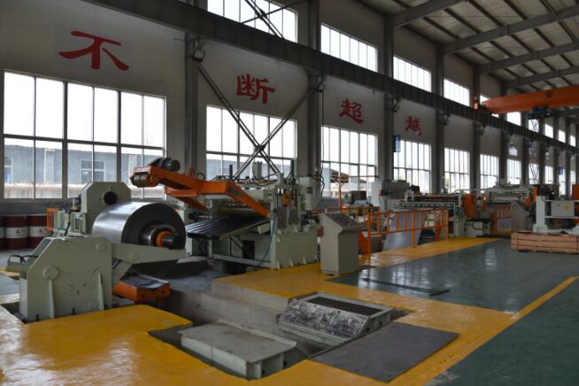 【EDSL-1650 寬數(shù)控縱剪線】