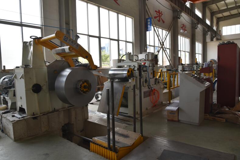 【ESL-450 寬數(shù)控縱剪線】